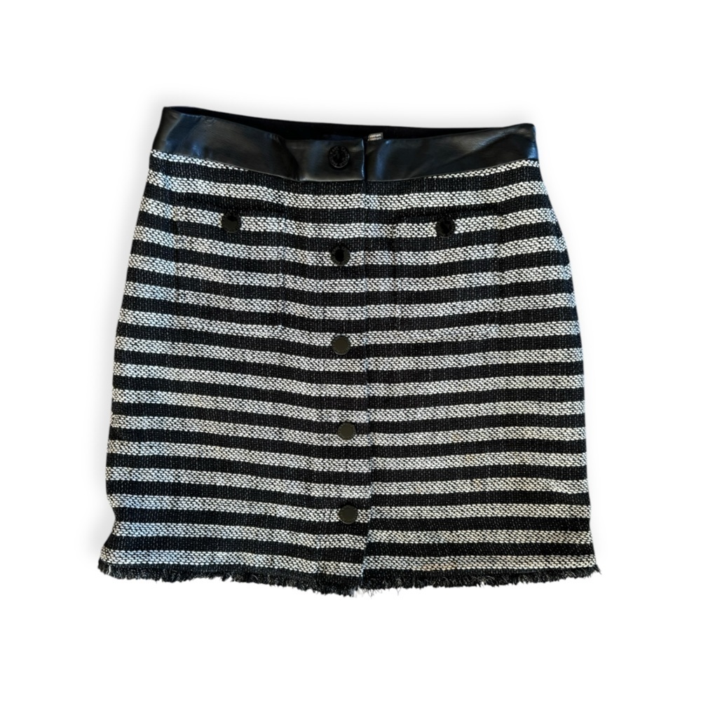 Karl Lagerfeld Paris mini skirt striped black white buttons Sz 2 XS